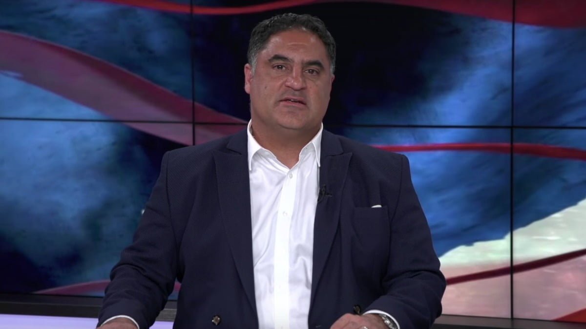 A photo of Cenk Uygur