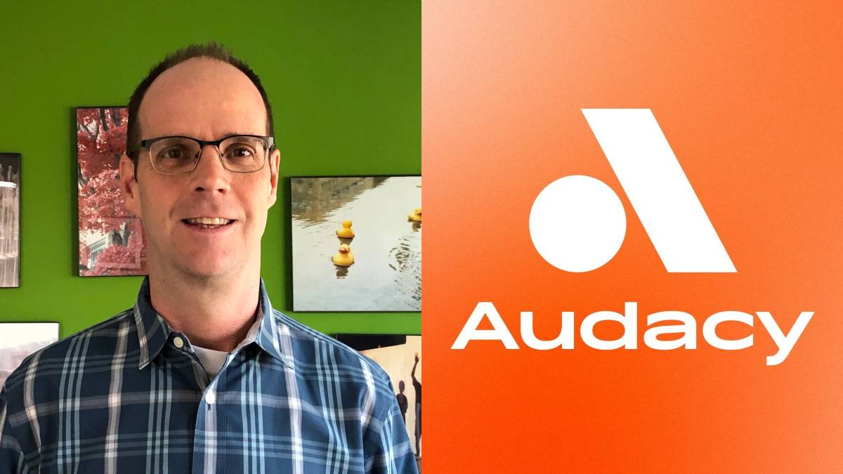 A photo of Bill Smee and the Audacy logo