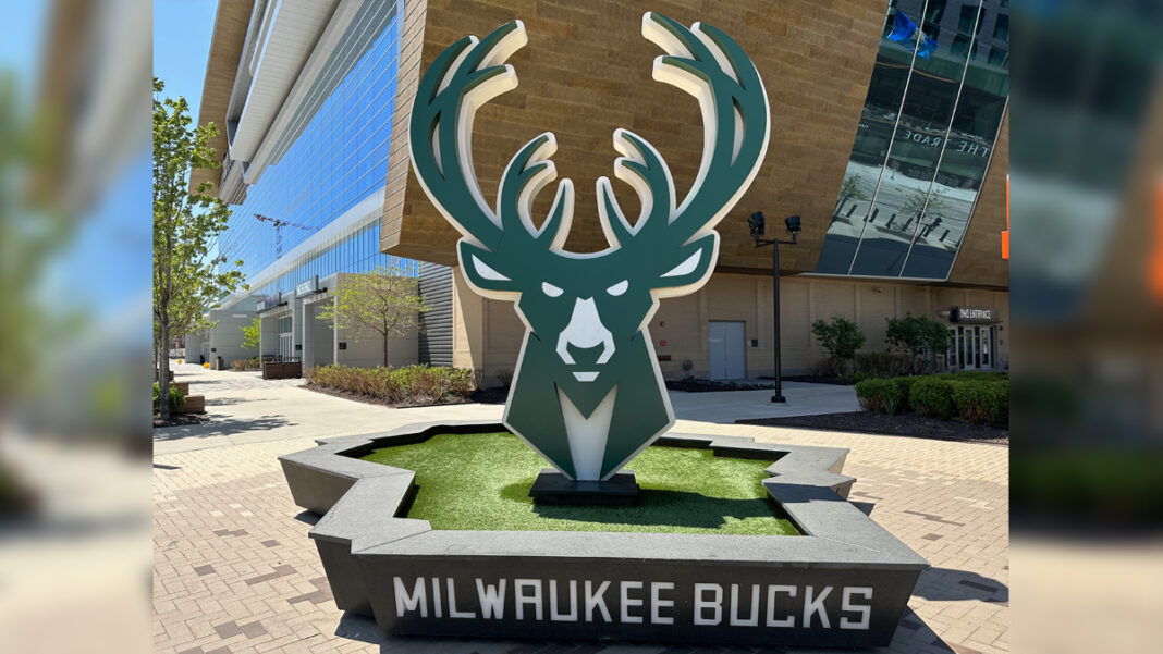 Milwaukee Bucks Logo, Fiserv Forum